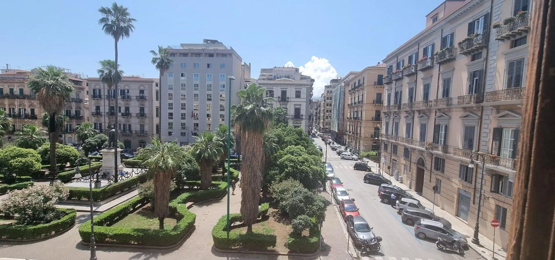 Homestay Palermo Belmonte Florio Apartment Italy