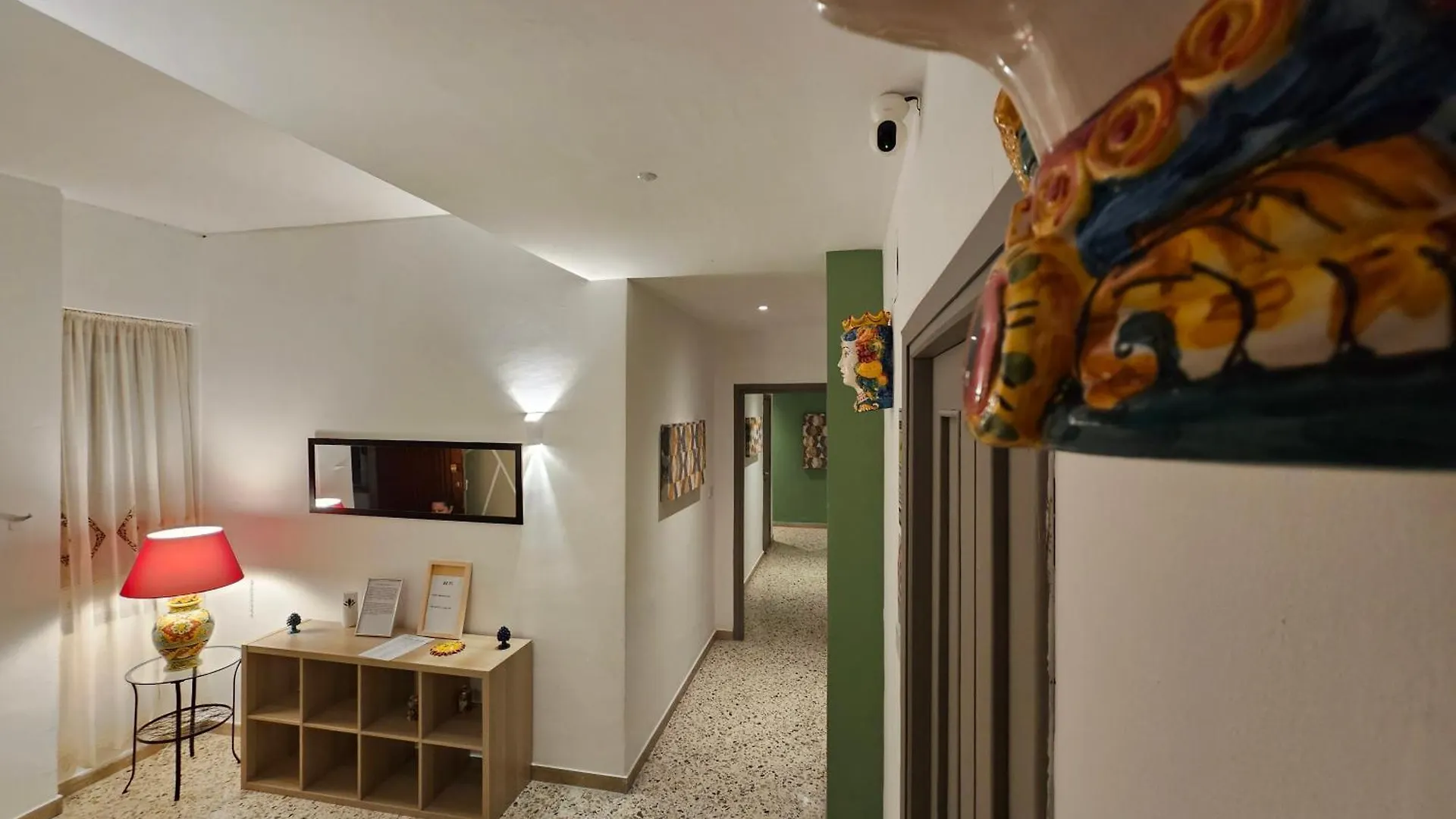 Bed and Breakfast Palermo Belmonte Florio 0*,